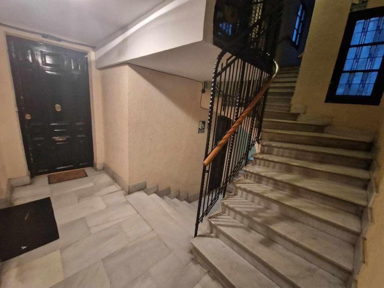 شقة Menendez Pelayo, Loft Junto Al Retiro مدريد المظهر الخارجي الصورة